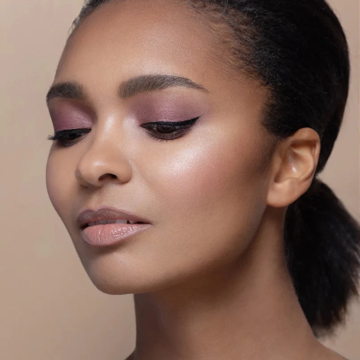 Meroda The Wing Liquid Eyeliner - Zwart 3 Meroda The Wing Liquid Eyeliner - Zwart - Afbeelding 3