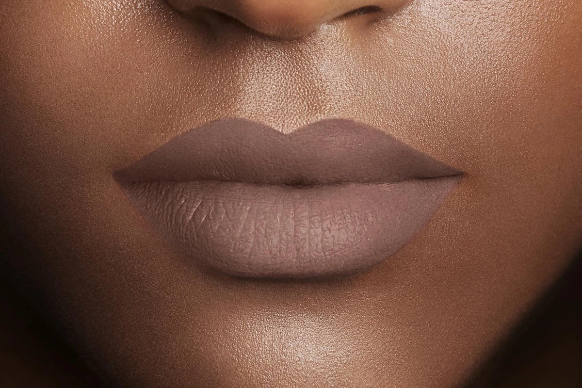 L'Oréal Paris Rouge Signature Lippenstift - 117 I Stand - Nude - Matte Vloeibare Lipstick - Afbeelding 5