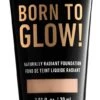 NYX Professional Makeup - Born To Glow Naturally Radiant Foundation - Light