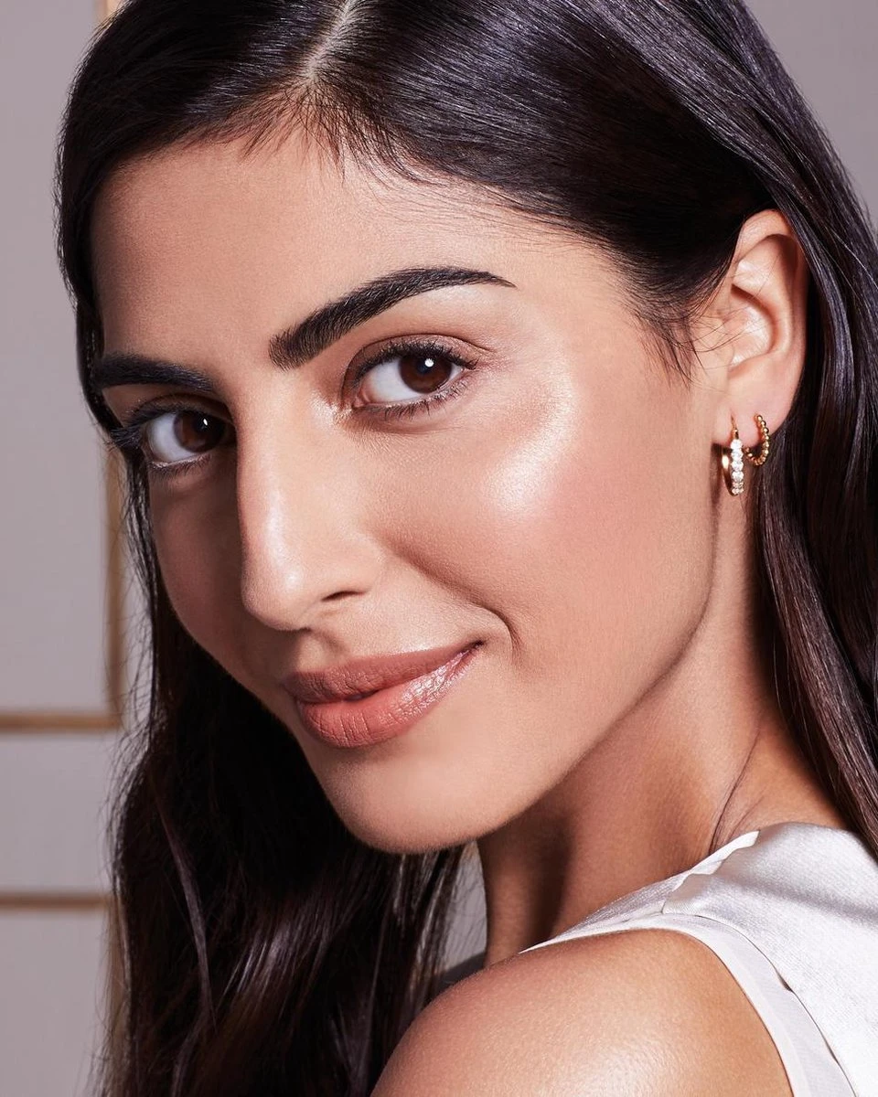 Max Factor - Radiant Lift Foundation - 050 Natural - Afbeelding 5